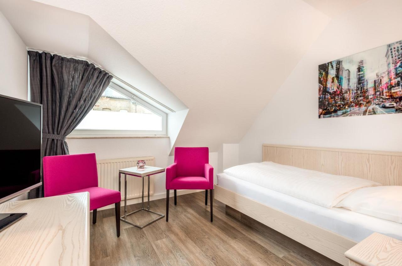 מירבוש Hotel Zur Krone מראה חיצוני תמונה