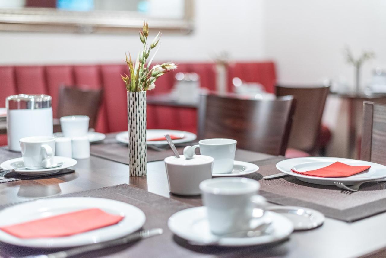 מירבוש Hotel Zur Krone מראה חיצוני תמונה